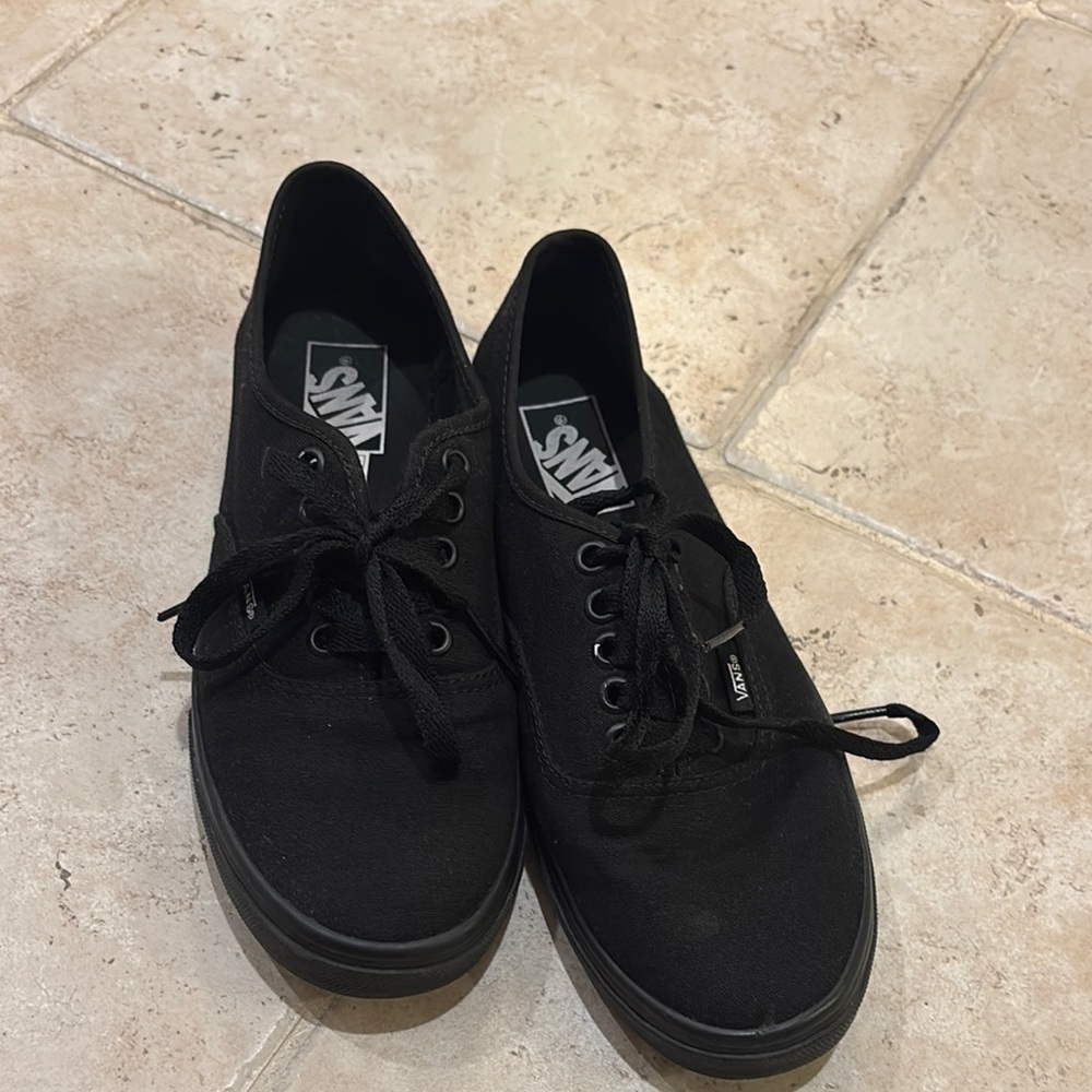 Vans Men’s Classic Black Canvas Sneakers